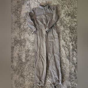 Divided Grey Jumpsuit with Zipper Details